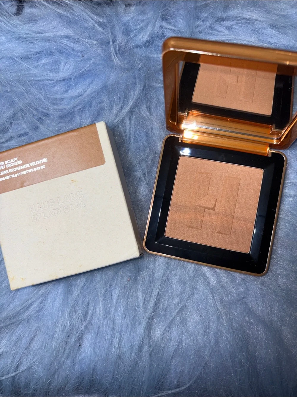 Haus Labs By Lady Gaga Power Sculpt Velvet Bronzer — Light Level 3